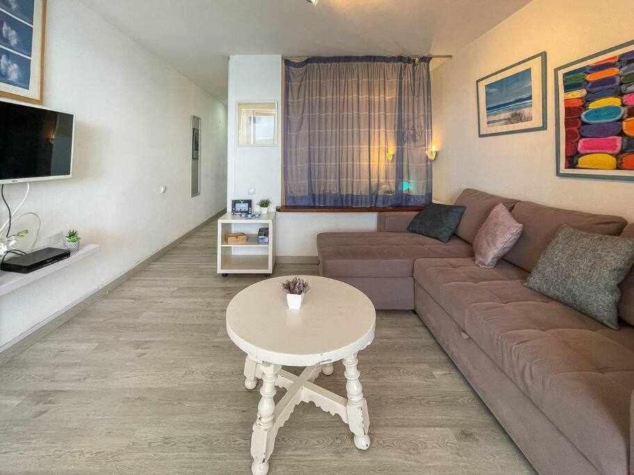 מספאלומס Ocean Front Apartment מראה חיצוני תמונה