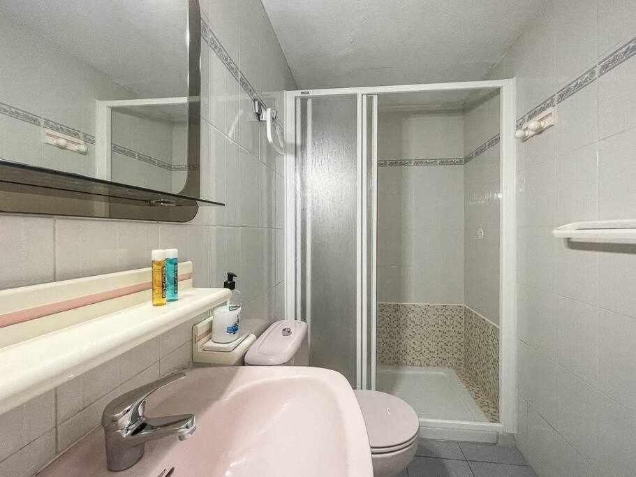 מספאלומס Ocean Front Apartment מראה חיצוני תמונה
