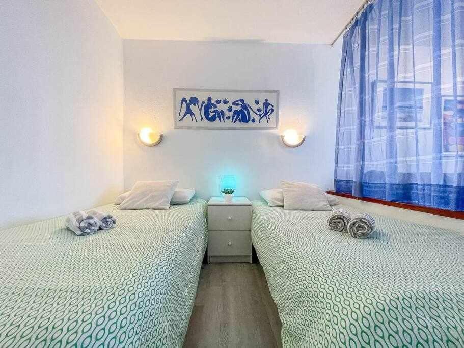 מספאלומס Ocean Front Apartment מראה חיצוני תמונה