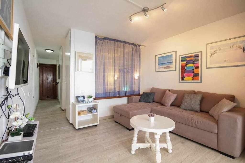 מספאלומס Ocean Front Apartment מראה חיצוני תמונה